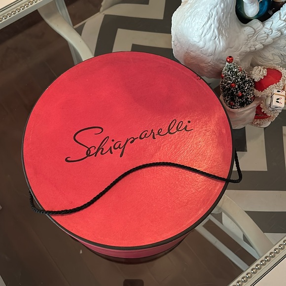 Schiaparelli Hat Box - vintage - Picture 6 of 9